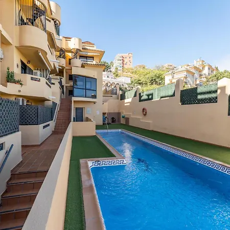 Malagasuite Beautiful Pool & Parking Apartamento